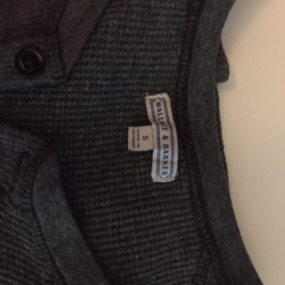 Wallace & Barnes (J.Crew) Charcoal Henley - Picture 2 of 3